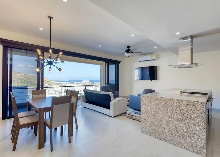 New 3 Bd With Pool And Gym Apartment Cabo San Lucas
