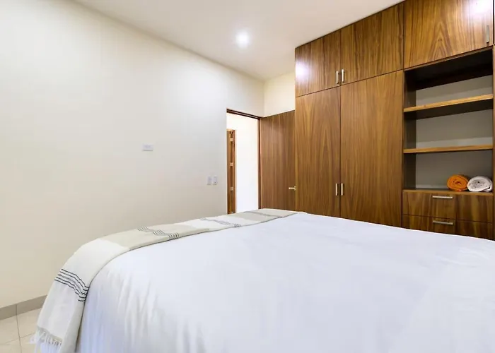 New 3 Bd With Pool And Gym